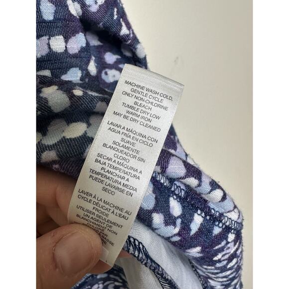 Weekends by Chico's Size 2 US 12 Long Sleeve White/Blue Graphic Dots Knit Top - Picture 6 of 8